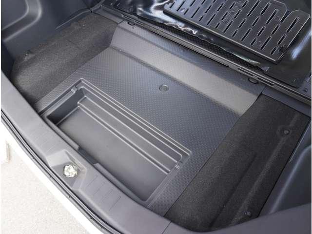 ルーミー カスタムＧ－Ｔ　純正ディスプレイオーディオ　パノラマモニター　ＥＴＣ　シートヒーター　両側電動スライドドア　フルセグＴＶ　Ｂｌｕｅｔｏｏｔｈ　アダプティブクルーズコントロール　スマートキー　プッシュスタート（45枚目）