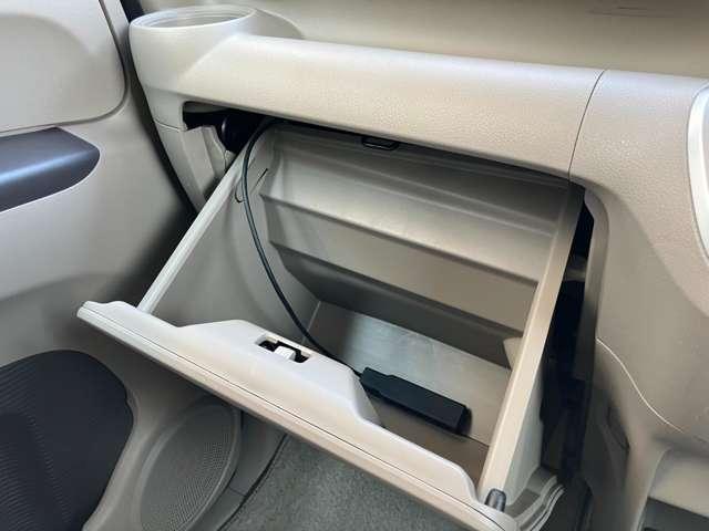 Ｎ－ＢＯＸ Ｇ・Ｌパッケージ　メモリーナビ　バックモニタ－　インテリジェントキー　両側スライド片側電動ドア　ＥＴＣ　ベンチ　１セグＴＶ　アイドリングストップ搭載　キーレス　ナビテレビ　ＡＢＳ　横滑り防止（44枚目）