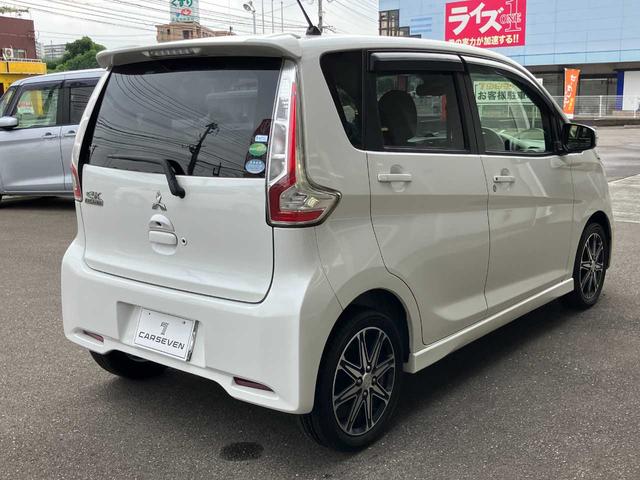 ｅＫカスタム Ｔセーフティパッケージ　ナビＴＶ　クルーズコントロール　マルチアラウンドモニター　衝突軽減ブレーキシステム　スマートキー　リアカメラ　オートライト　Ｂｌｕｅｔｏｏｔｈ　フルセグＴＶ　ｉ－ｓｔｏｐ　ＤＶＤ　禁煙（9枚目）