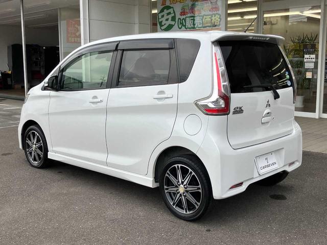 ｅＫカスタム Ｔセーフティパッケージ　ナビＴＶ　クルーズコントロール　マルチアラウンドモニター　衝突軽減ブレーキシステム　スマートキー　リアカメラ　オートライト　Ｂｌｕｅｔｏｏｔｈ　フルセグＴＶ　ｉ－ｓｔｏｐ　ＤＶＤ　禁煙（11枚目）
