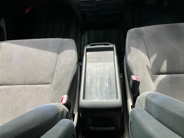 エスティマ アエラス　純正ナビ　バックカメラ　後席モニター　両側電動スライドドア　プッシュスタート　クルコン　メモリナビ　ＤＶＤ再生可能　デュアルエアバック　衝突安全ボディ　Ｗエアコン（42枚目）