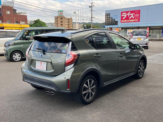 アクア クロスオーバー グラム 純正ナビ バックカメラ ETC ドラレコ フルセグTV スマートキー 衝突軽減ブレーキシステム スペアタイヤ クリアナンスソナー 横滑り防止 アイドリングストップ オートエアコン(9枚目)