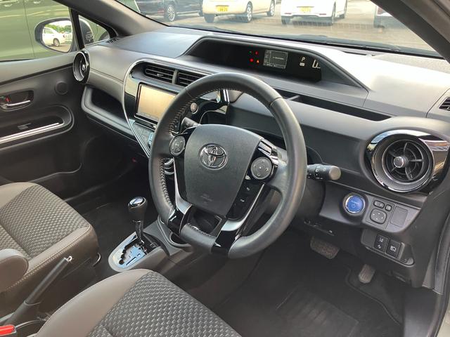 アクア クロスオーバー グラム 純正ナビ バックカメラ ETC ドラレコ フルセグTV スマートキー 衝突軽減ブレーキシステム スペアタイヤ クリアナンスソナー 横滑り防止 アイドリングストップ オートエアコン(13枚目)