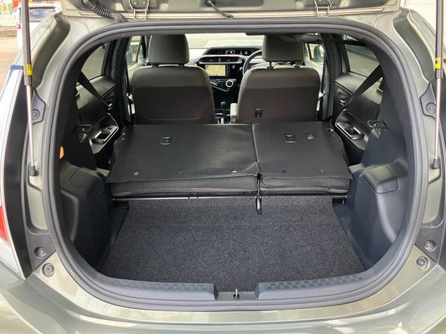 アクア クロスオーバー グラム 純正ナビ バックカメラ ETC ドラレコ フルセグTV スマートキー 衝突軽減ブレーキシステム スペアタイヤ クリアナンスソナー 横滑り防止 アイドリングストップ オートエアコン(18枚目)