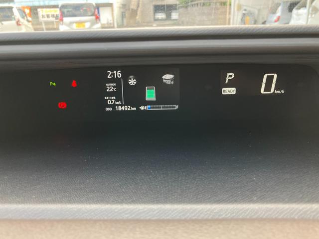 アクア クロスオーバー グラム 純正ナビ バックカメラ ETC ドラレコ フルセグTV スマートキー 衝突軽減ブレーキシステム スペアタイヤ クリアナンスソナー 横滑り防止 アイドリングストップ オートエアコン(26枚目)