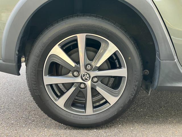 アクア クロスオーバー グラム 純正ナビ バックカメラ ETC ドラレコ フルセグTV スマートキー 衝突軽減ブレーキシステム スペアタイヤ クリアナンスソナー 横滑り防止 アイドリングストップ オートエアコン(61枚目)