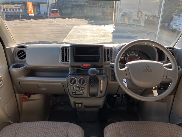 ミニキャブバン Ｇ　レーダーサポート　キーレスキー　元社用車　ＡＢＳ　ＥＳＣ　マニュアルエアコン　ダブルエアバッグ　運転席エアバッグ　パワステ　エコモード（6枚目）