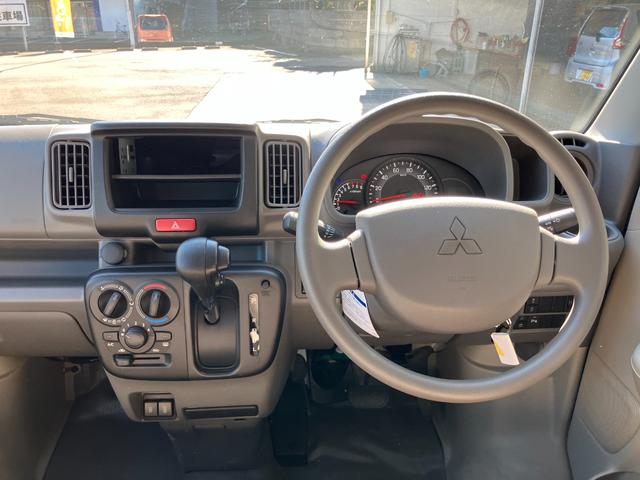 ミニキャブバン Ｇ　レーダーサポート　キーレスキー　元社用車　ＡＢＳ　ＥＳＣ　マニュアルエアコン　ダブルエアバッグ　運転席エアバッグ　パワステ　エコモード（13枚目）