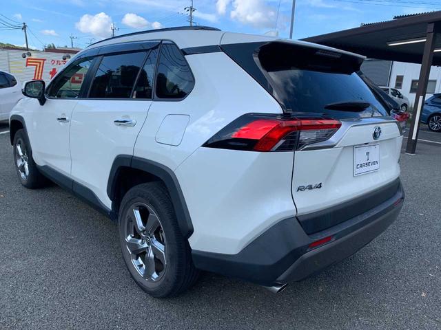 ＲＡＶ４ ハイブリッドＧ　禁煙車　フルセグナビ　Ｂｌｕｅｔｏｏｔｈ　全方位カメラ　衝突被害軽減ブレーキ　障害物センサー　アクセル踏み間違い防止装置　シートヒーター　シートエアコン　電動シート（7枚目）