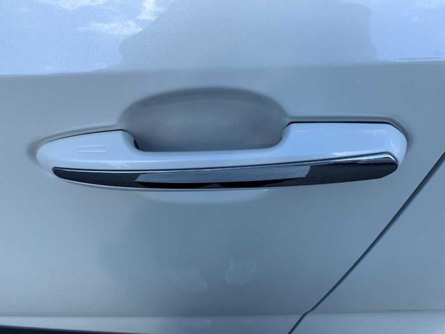 ＲＡＶ４ ハイブリッドＧ　禁煙車　フルセグナビ　Ｂｌｕｅｔｏｏｔｈ　全方位カメラ　衝突被害軽減ブレーキ　障害物センサー　アクセル踏み間違い防止装置　シートヒーター　シートエアコン　電動シート（16枚目）
