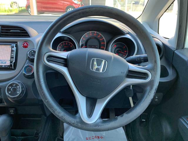 フィット Ｇ　ＡＢＳ　ワンセグナビ　ＣＤ　ＤＶＤ　ＥＴＣ　キーレス　運転席・助手席エアバッグ（28枚目）