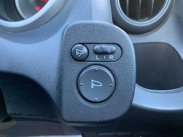 フィット Ｇ　ＡＢＳ　ワンセグナビ　ＣＤ　ＤＶＤ　ＥＴＣ　キーレス　運転席・助手席エアバッグ（39枚目）