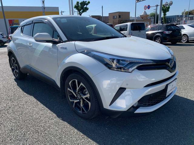 Ｃ－ＨＲ Ｇ　アダプティブクルーズコントロール　衝突被害軽減ブレーキ　障害物センサー　レーンキープアシスト　フルセグナビ　ＣＤ　ＤＶＤ　Ｂｌｕｅｔｏｏｔｈ　バックカメラ　ＥＴＣ　ドラレコシートヒータ（3枚目）