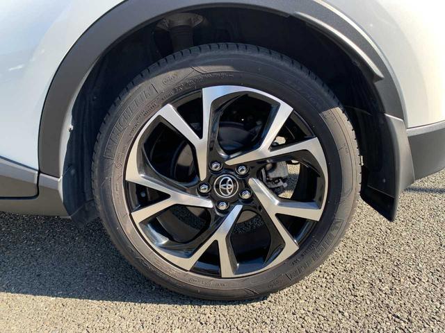 Ｃ－ＨＲ Ｇ　アダプティブクルーズコントロール　衝突被害軽減ブレーキ　障害物センサー　レーンキープアシスト　フルセグナビ　ＣＤ　ＤＶＤ　Ｂｌｕｅｔｏｏｔｈ　バックカメラ　ＥＴＣ　ドラレコシートヒータ（11枚目）