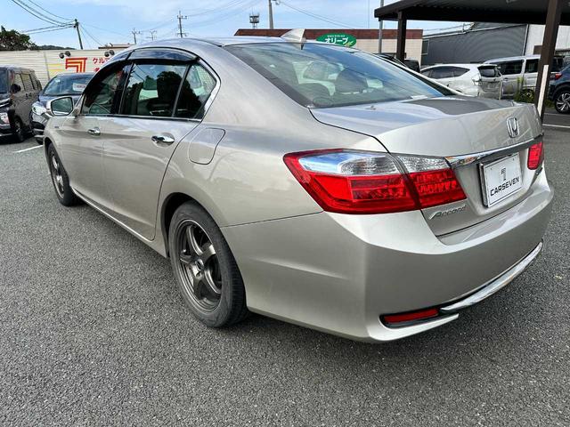 アコードハイブリッド EX 純正ナビ CD/DVD バックカメラ 禁煙車 アダプティブクルーズコントロール 衝突被害軽減ブレーキ 横滑り防止装置 レーンキープアシスト 電動シート ドラレコ ETC(7枚目)