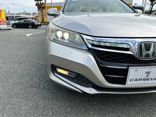アコードハイブリッド EX 純正ナビ CD/DVD バックカメラ 禁煙車 アダプティブクルーズコントロール 衝突被害軽減ブレーキ 横滑り防止装置 レーンキープアシスト 電動シート ドラレコ ETC(14枚目)