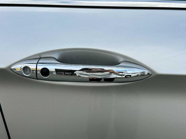 アコードハイブリッド EX 純正ナビ CD/DVD バックカメラ 禁煙車 アダプティブクルーズコントロール 衝突被害軽減ブレーキ 横滑り防止装置 レーンキープアシスト 電動シート ドラレコ ETC(17枚目)