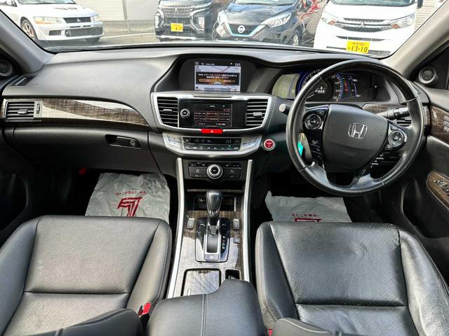 アコードハイブリッド EX 純正ナビ CD/DVD バックカメラ 禁煙車 アダプティブクルーズコントロール 衝突被害軽減ブレーキ 横滑り防止装置 レーンキープアシスト 電動シート ドラレコ ETC(39枚目)