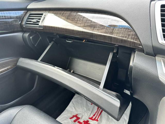 アコードハイブリッド EX 純正ナビ CD/DVD バックカメラ 禁煙車 アダプティブクルーズコントロール 衝突被害軽減ブレーキ 横滑り防止装置 レーンキープアシスト 電動シート ドラレコ ETC(61枚目)