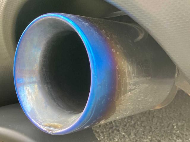 ＢＲＺ ＳＴＩ　スポーツ　ＨＫＳＧＴ２スーパーチャージャー・オイルクーラー・フラッシュエディター　ＭＴ車　禁煙車　フルセグナビ　バックカメラ　ＥＴＣ（17枚目）