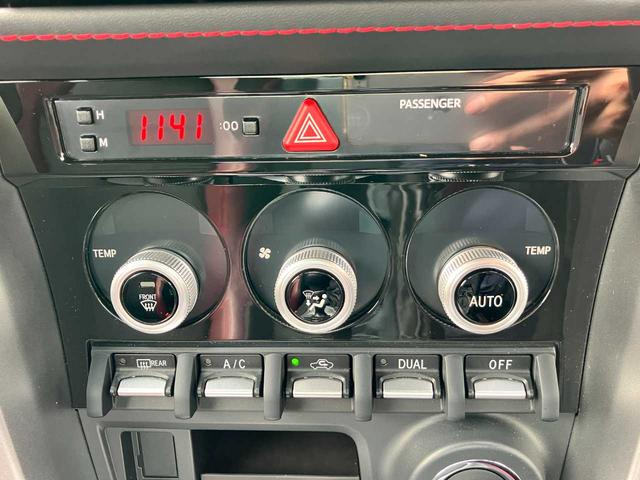 ＢＲＺ ＳＴＩ　スポーツ　ＨＫＳＧＴ２スーパーチャージャー・オイルクーラー・フラッシュエディター　ＭＴ車　禁煙車　フルセグナビ　バックカメラ　ＥＴＣ（39枚目）