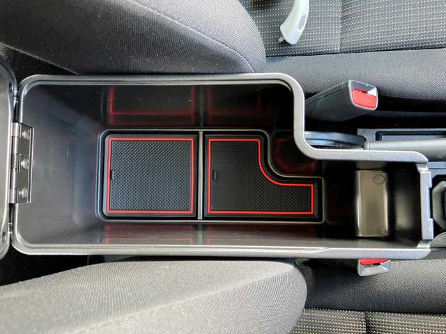 ジムニーシエラ JC 4WD 禁煙車 フルセグナビ バックカメラ 頸部衝突緩和ヘッドレスト クルーズコントロール 衝突被害軽減ブレーキ アクセル踏み間違い防止装置 障害物センサー(44枚目)