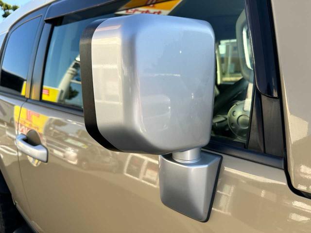 FJクルーザー ベースグレード 禁煙車 純正フルセグナビ バックカメラ CD/DVD サイドエアバッグ カーテンエアバッグ 障害物センサー(16枚目)