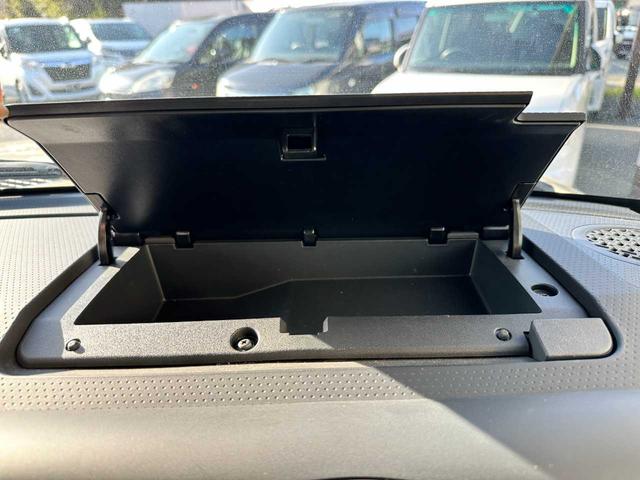 FJクルーザー ベースグレード 禁煙車 純正フルセグナビ バックカメラ CD/DVD サイドエアバッグ カーテンエアバッグ 障害物センサー(46枚目)