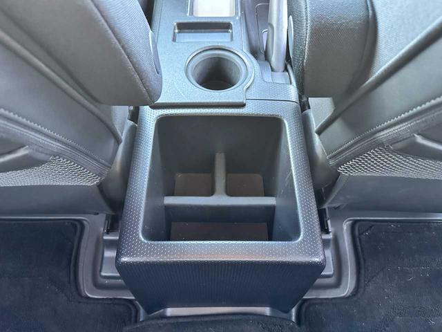 FJクルーザー ベースグレード 禁煙車 純正フルセグナビ バックカメラ CD/DVD サイドエアバッグ カーテンエアバッグ 障害物センサー(53枚目)
