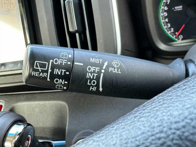 Ｎ－ＯＮＥ Ｇ・Ｌパッケージ　禁煙車　フルセグナビ　ＣＤ／ＤＶＤ　バックカメラ　ＥＴＣ　運転席・助手席エアバッグ　カーテンエアバッグ　頸部衝突緩和ヘッドレスト　横滑り防止装置（31枚目）