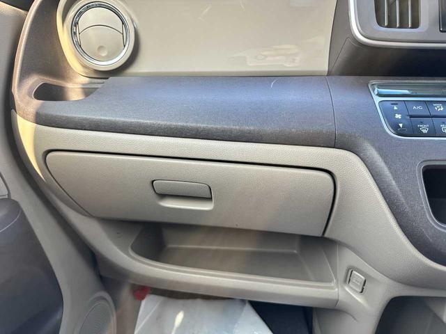 Ｎ－ＯＮＥ Ｇ・Ｌパッケージ　禁煙車　フルセグナビ　ＣＤ／ＤＶＤ　バックカメラ　ＥＴＣ　運転席・助手席エアバッグ　カーテンエアバッグ　頸部衝突緩和ヘッドレスト　横滑り防止装置（49枚目）