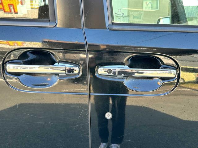 Ｎ－ＢＯＸ Ｇ・ターボパッケージ　禁煙車　両側電動スライドドア　フルセグＴＶ　ＣＤ／ＤＶＤ　Ｂｌｕｅｔｏｏｔｈ　バックカメラ　クルーズコントロール　運転席・助手席エアバッグ　横滑り防止装置　ＭＴモード（16枚目）