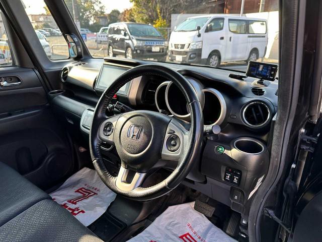 Ｎ－ＢＯＸ Ｇ・ターボパッケージ　禁煙車　両側電動スライドドア　フルセグＴＶ　ＣＤ／ＤＶＤ　Ｂｌｕｅｔｏｏｔｈ　バックカメラ　クルーズコントロール　運転席・助手席エアバッグ　横滑り防止装置　ＭＴモード（20枚目）