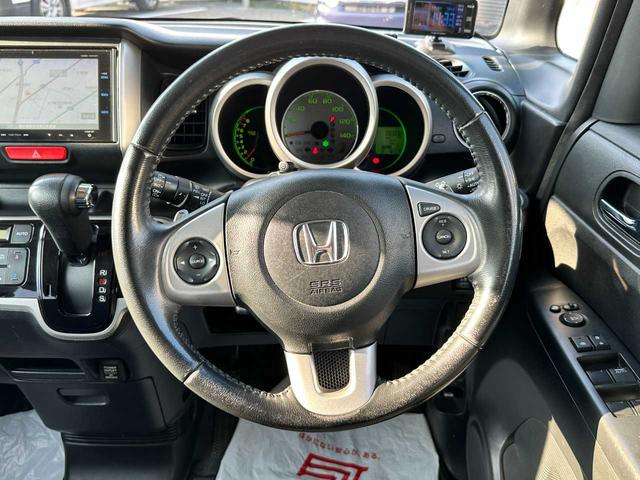 Ｎ－ＢＯＸ Ｇ・ターボパッケージ　禁煙車　両側電動スライドドア　フルセグＴＶ　ＣＤ／ＤＶＤ　Ｂｌｕｅｔｏｏｔｈ　バックカメラ　クルーズコントロール　運転席・助手席エアバッグ　横滑り防止装置　ＭＴモード（30枚目）