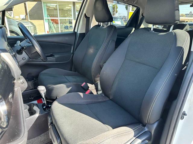 ヴィッツ ハイブリッドＵ　禁煙車　フルセグＴＶ　Ｂｌｕｅｔｏｏｔｈ　ＣＤ／ＤＶＤ　バックカメラ　ＥＴＣ　ドライブレコーダー前後　クルーズコントロール　運転席・助手席エアバッグ　衝突被害軽減ブレーキ　レーンキープアシスト（20枚目）