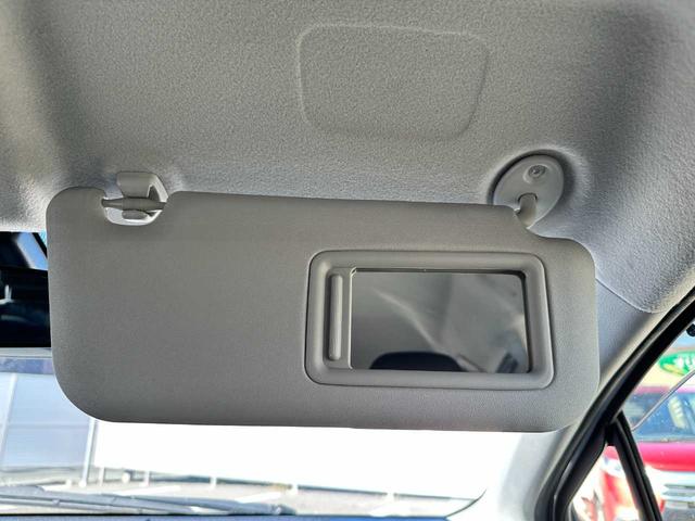 ヴィッツ ハイブリッドＵ　禁煙車　フルセグＴＶ　Ｂｌｕｅｔｏｏｔｈ　ＣＤ／ＤＶＤ　バックカメラ　ＥＴＣ　ドライブレコーダー前後　クルーズコントロール　運転席・助手席エアバッグ　衝突被害軽減ブレーキ　レーンキープアシスト（59枚目）