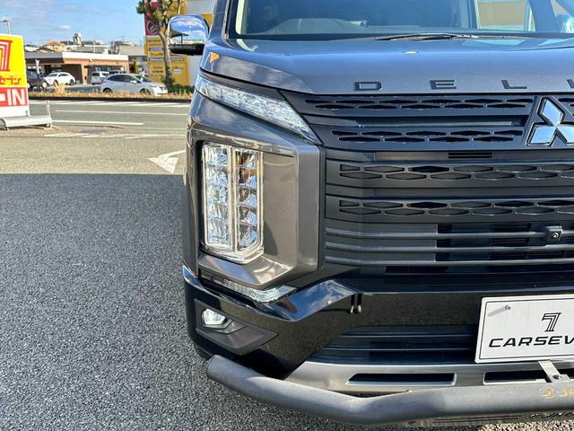 デリカＤ：５ Ｐ　禁煙車　フルセグＴＶ　全方位バックカメラ　Ｂｌｕｅｔｏｏｔｈ　後席モニター　アダプティブクルーズコントロール　衝突被害軽減ブレーキ　アクセル踏み間違い防止装置　両側電動スライドドア（17枚目）