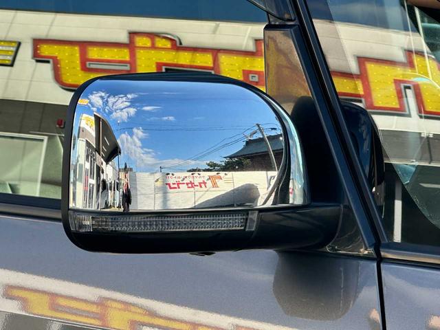 デリカＤ：５ Ｐ　禁煙車　フルセグＴＶ　全方位バックカメラ　Ｂｌｕｅｔｏｏｔｈ　後席モニター　アダプティブクルーズコントロール　衝突被害軽減ブレーキ　アクセル踏み間違い防止装置　両側電動スライドドア（18枚目）