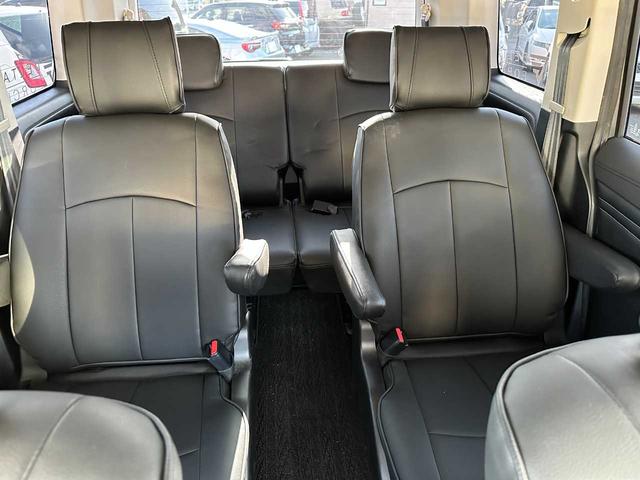 デリカＤ：５ Ｐ　禁煙車　フルセグＴＶ　全方位バックカメラ　Ｂｌｕｅｔｏｏｔｈ　後席モニター　アダプティブクルーズコントロール　衝突被害軽減ブレーキ　アクセル踏み間違い防止装置　両側電動スライドドア（28枚目）