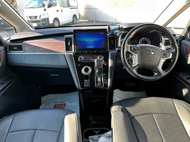 デリカＤ：５ Ｐ　禁煙車　フルセグＴＶ　全方位バックカメラ　Ｂｌｕｅｔｏｏｔｈ　後席モニター　アダプティブクルーズコントロール　衝突被害軽減ブレーキ　アクセル踏み間違い防止装置　両側電動スライドドア（36枚目）