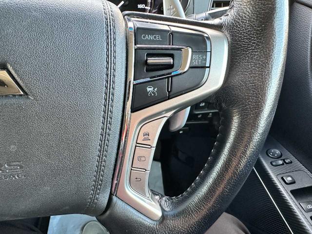 デリカＤ：５ Ｐ　禁煙車　フルセグＴＶ　全方位バックカメラ　Ｂｌｕｅｔｏｏｔｈ　後席モニター　アダプティブクルーズコントロール　衝突被害軽減ブレーキ　アクセル踏み間違い防止装置　両側電動スライドドア（38枚目）