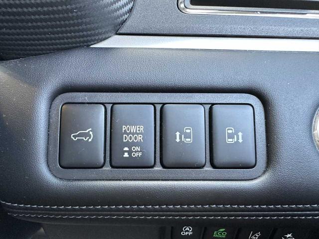 デリカＤ：５ Ｐ　禁煙車　フルセグＴＶ　全方位バックカメラ　Ｂｌｕｅｔｏｏｔｈ　後席モニター　アダプティブクルーズコントロール　衝突被害軽減ブレーキ　アクセル踏み間違い防止装置　両側電動スライドドア（53枚目）