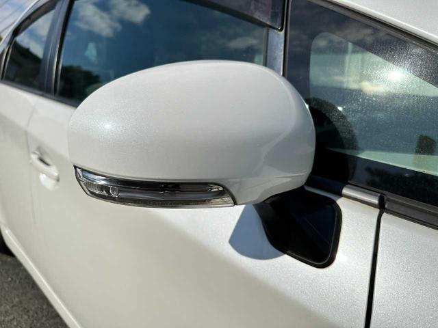 プリウス S 禁煙車 SDナビ ワンセグTV ETC 運転席・助手席エアバッグ サイドエアバッグ カーテンエアバッグ(15枚目)