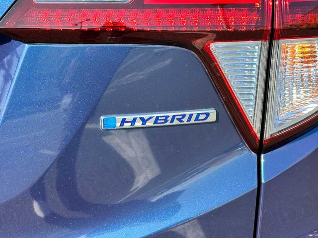 ヴェゼル ハイブリッドZ・ホンダセンシング 禁煙車 フルセグTV バックカメラ Bluetooth CD/DVD ETC ドラレコ MTモード付 アダプティブクルーズコントロール 衝突被害軽減ブレーキ アクセル踏み間違い防止装置(17枚目)