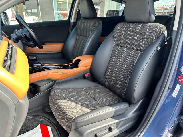 ヴェゼル ハイブリッドZ・ホンダセンシング 禁煙車 フルセグTV バックカメラ Bluetooth CD/DVD ETC ドラレコ MTモード付 アダプティブクルーズコントロール 衝突被害軽減ブレーキ アクセル踏み間違い防止装置(22枚目)