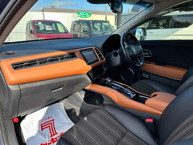 ヴェゼル ハイブリッドZ・ホンダセンシング 禁煙車 フルセグTV バックカメラ Bluetooth CD/DVD ETC ドラレコ MTモード付 アダプティブクルーズコントロール 衝突被害軽減ブレーキ アクセル踏み間違い防止装置(23枚目)