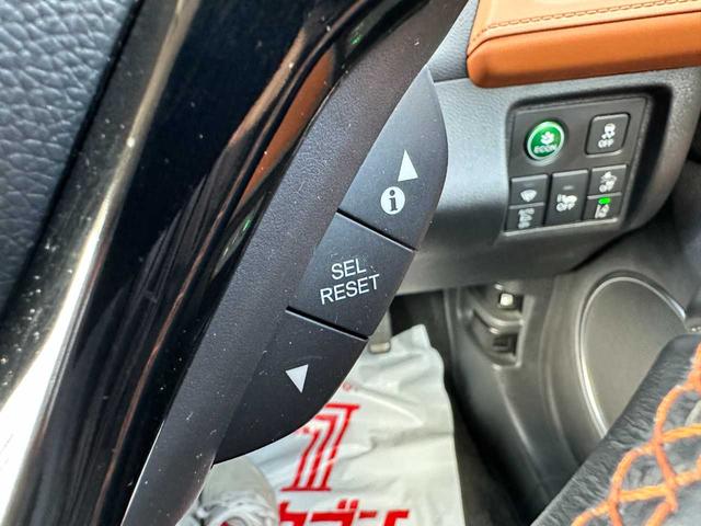 ヴェゼル ハイブリッドZ・ホンダセンシング 禁煙車 フルセグTV バックカメラ Bluetooth CD/DVD ETC ドラレコ MTモード付 アダプティブクルーズコントロール 衝突被害軽減ブレーキ アクセル踏み間違い防止装置(36枚目)