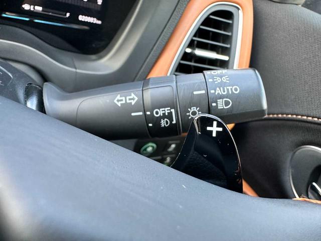 ヴェゼル ハイブリッドZ・ホンダセンシング 禁煙車 フルセグTV バックカメラ Bluetooth CD/DVD ETC ドラレコ MTモード付 アダプティブクルーズコントロール 衝突被害軽減ブレーキ アクセル踏み間違い防止装置(39枚目)