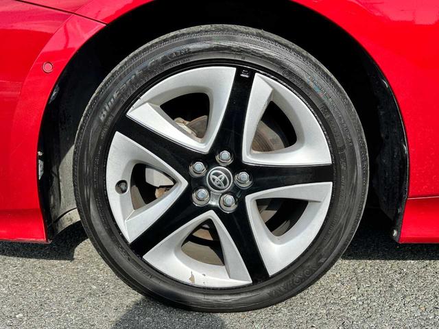 プリウス Ａツーリングセレクション　禁煙車　フルセグＴＶ　バックカメラ　Ｂｌｕｅｔｏｏｔｈ　ＥＴＣ　衝突被害軽減ブレーキ　障害物センサー　レーンキープアシスト（15枚目）