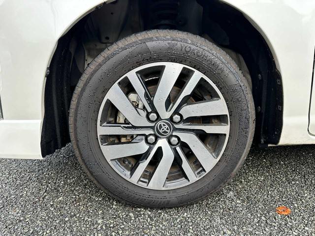 ルーミー カスタムＧ　禁煙車　ＥＴＣ　バックカメラ　フルセグＴＶ　Ｂｌｕｅｔｏｏｔｈ　アダプティブクルーズコントロール　障害物センサー　衝突被害軽減ブレーキ　アクセル踏み間違い防止装置（13枚目）